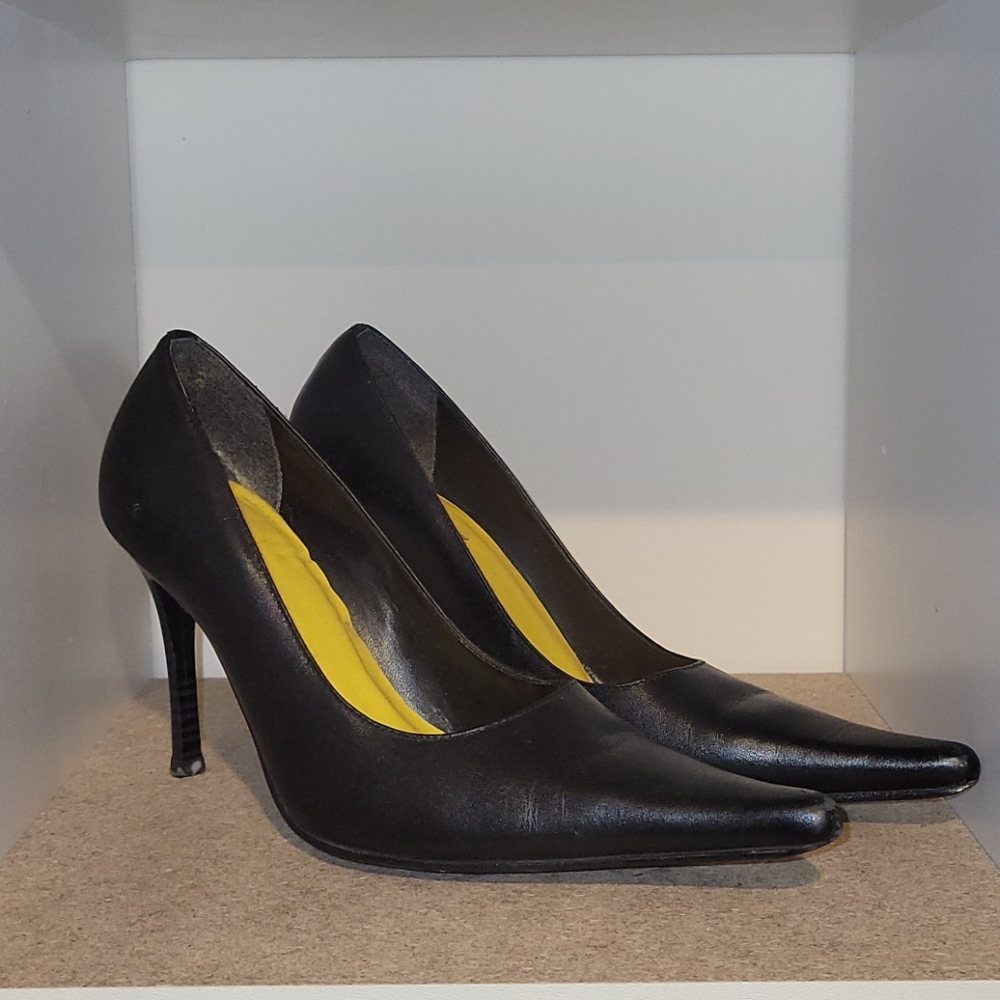 Luichiny Pump - image 1